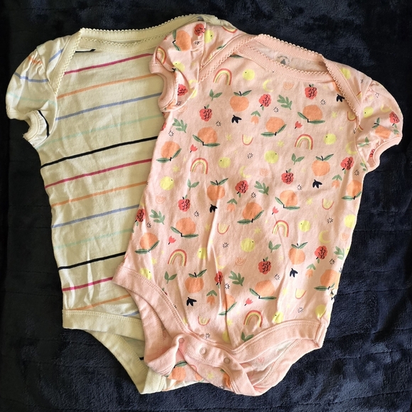 GAP Baby Brannan's Onesies 2 Pack 18-24M - Picture 1 of 6